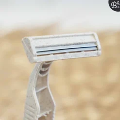 Bamboozy-Razor-Made-of-Wheat-Straw-3