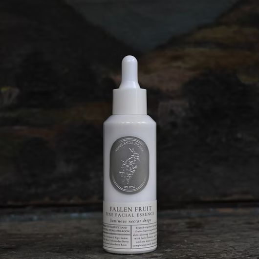 tidelands-house-fallen-fruit-drops