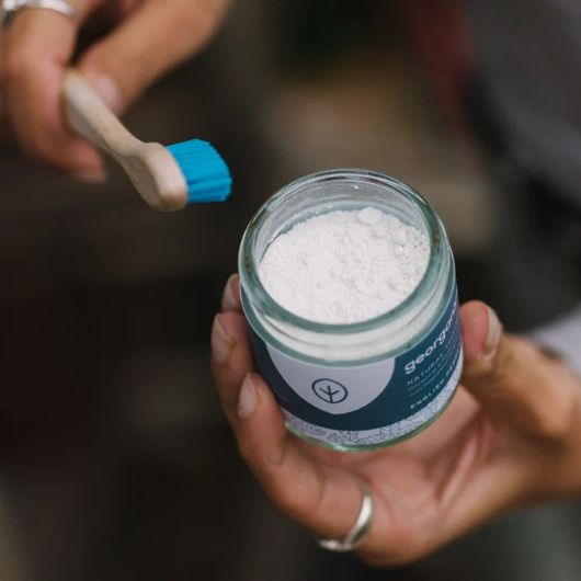 georganics-toothpaste-powder-peppermint-5